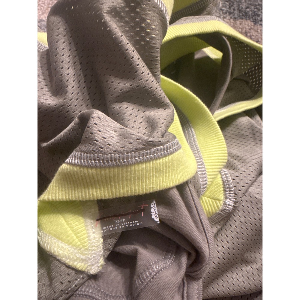 Free People Movement Walk Out One Piece in Sage Stone XS Excellent Condition - Picture 6 of 6